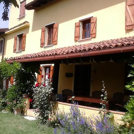 La Coccolina Bed & Breakfast *